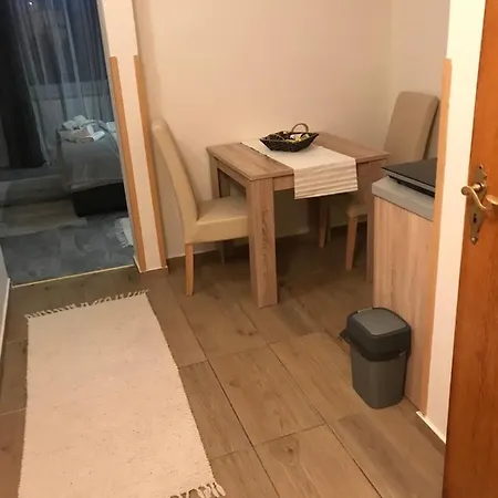 Nirvana アパート *