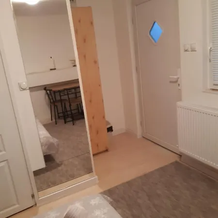 アパート Nirvana