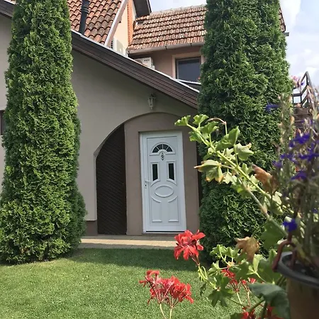 アパート Nirvana